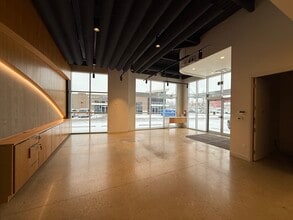 6075 67A St, Red Deer, AB à louer Photo intérieure– Image 1 sur 15