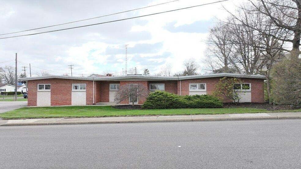 70 W Smiley Ave, Shelby, OH à vendre - Photo de l’immeuble – Image 2 sur 38