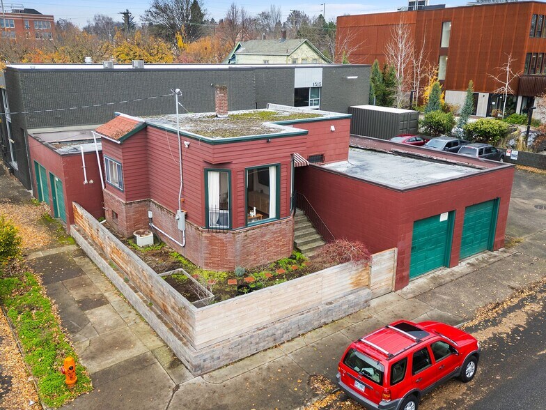 1305 SE Belmont St, Portland, OR à vendre - Photo de l’immeuble – Image 1 sur 58