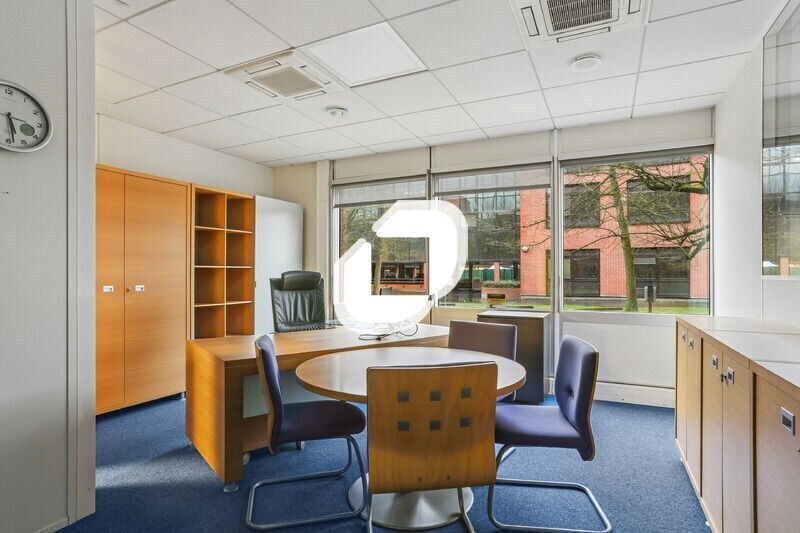 Bureau dans Meudon à louer - Photo de l’immeuble – Image 3 sur 23