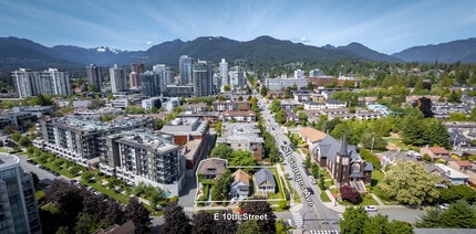 160-166 10th St E, North Vancouver, BC - VUE AÉRIENNE  vue de carte - Image1