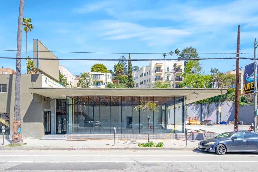 3225 W Sunset Blvd, Los Angeles, CA à louer - Photo de l’immeuble – Image 2 sur 10