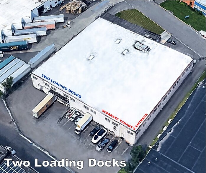 707 Commercial Ave, Carlstadt, NJ à louer - Photo de l’immeuble – Image 2 sur 19