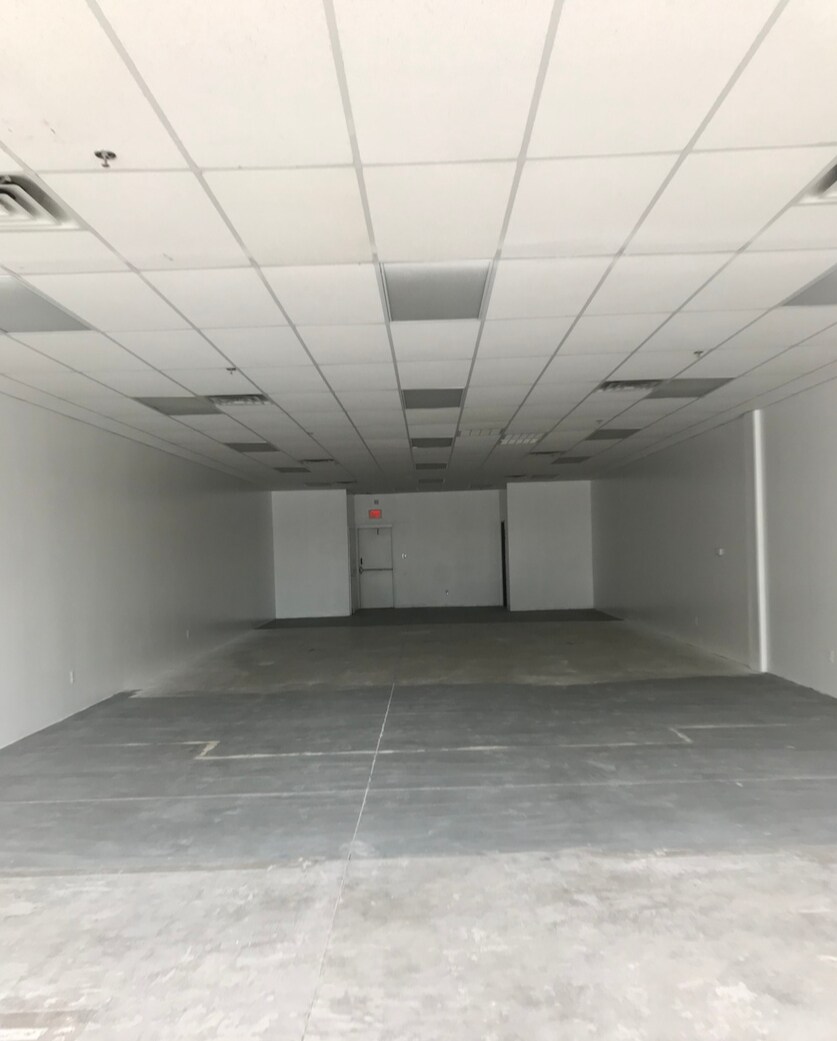 8428 Denton Hwy, Watauga, TX à louer Photo de l’immeuble– Image 1 sur 2