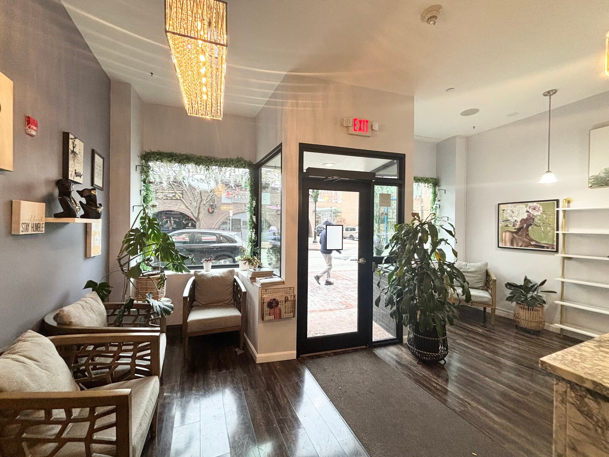 130-138 Pleasant St, Malden, MA à louer Photo intérieure– Image 1 sur 12