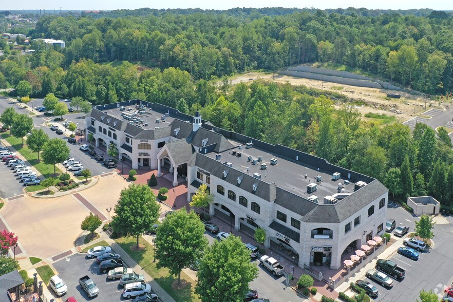 1255 Creekshire Way, Winston-Salem, NC à louer - Aérien – Image 2 sur 7