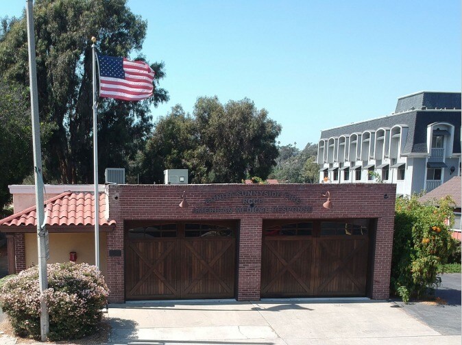 4035 Bonita Rd, Bonita, CA à louer Photo de l’immeuble– Image 1 sur 3