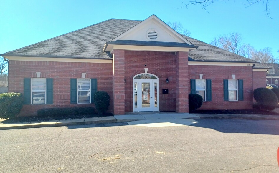 2785 Summer Oaks Dr, Bartlett, TN à louer - Photo de l’immeuble – Image 2 sur 8