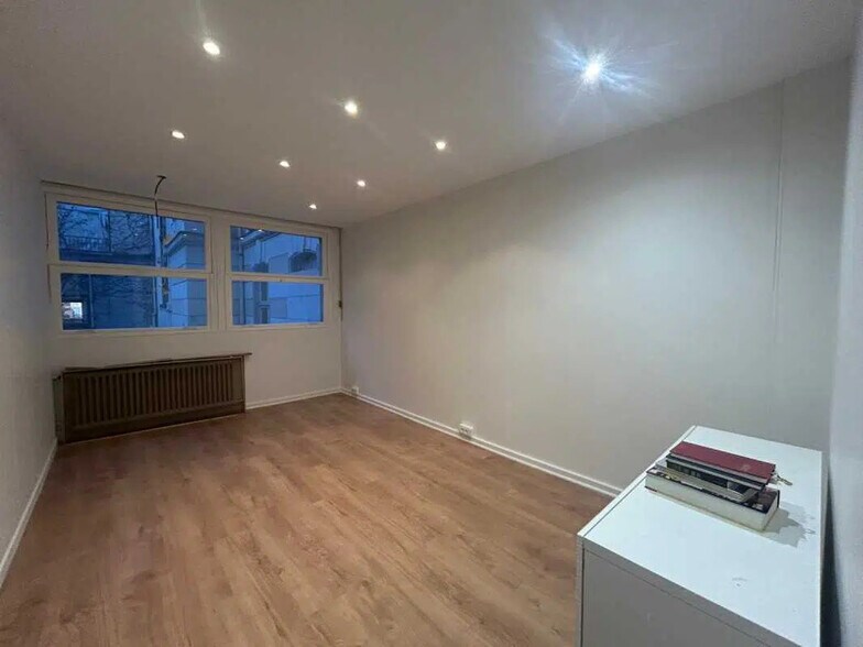 Bureau dans Paris à louer - Photo de l’immeuble – Image 3 sur 6