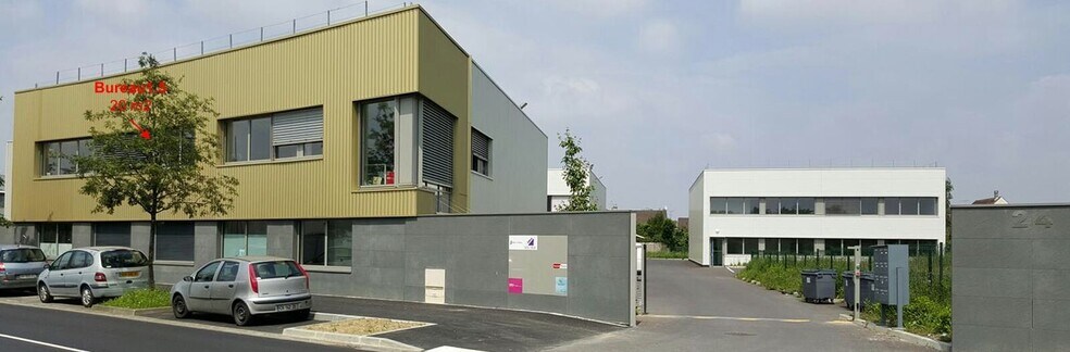 24 Rue Des Carriers Italiens, Grigny à louer - Photo de l’immeuble – Image 1 sur 9