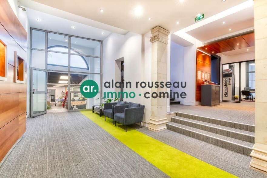 Bureau dans Angers à louer - Hall d’entrée – Image 1 sur 8