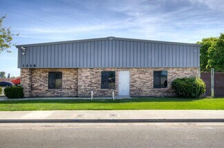 Plus de détails pour 1206 S O St, Tulare, CA - Bureau à vendre