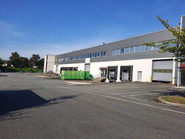 Plus de détails pour Industriel/Logistique à louer