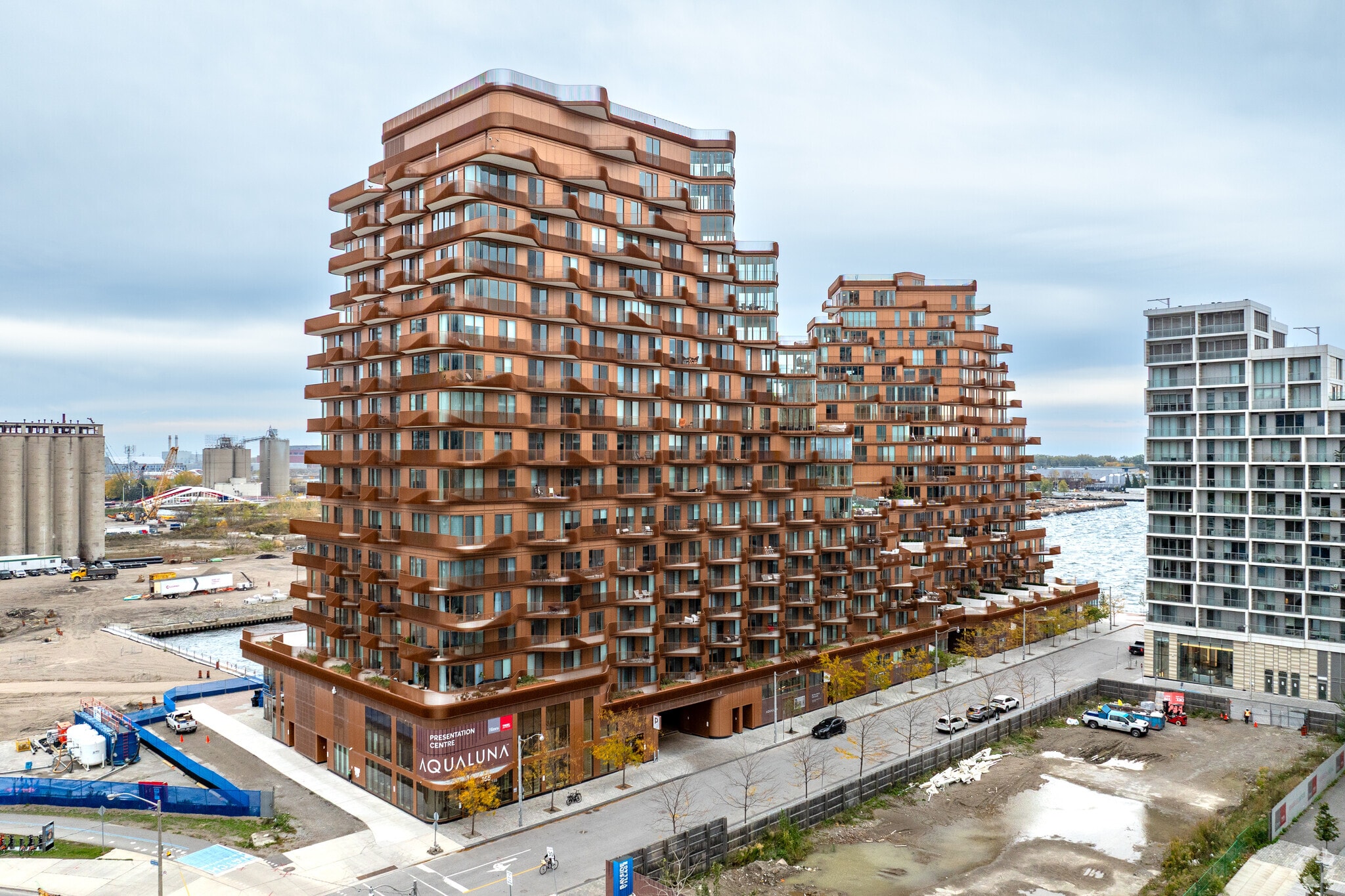155 Merchants Wharf, Toronto, ON à vendre Photo principale– Image 1 sur 1