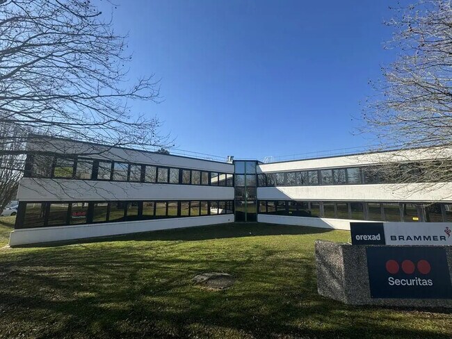 Plus de détails pour Bureau à louer