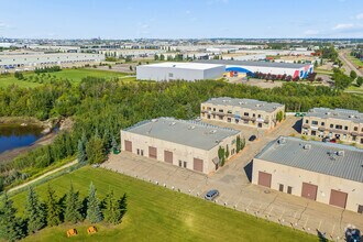 6932-6940 Roper Rd NW, Edmonton, AB - Vue aérienne vue de carte