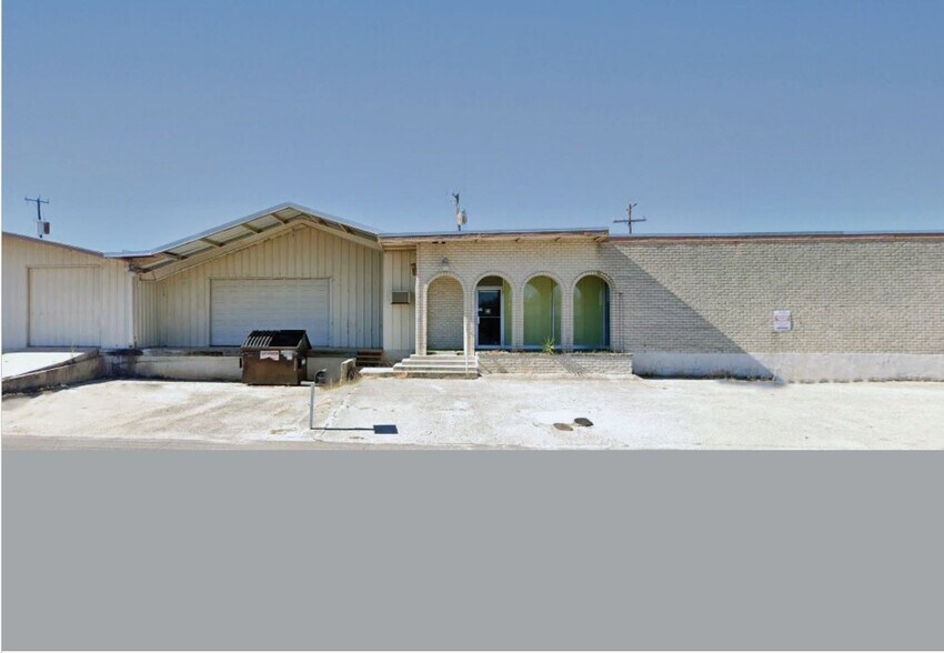 4907 NW Industrial Dr, San Antonio, TX à vendre - Photo de l’immeuble – Image 2 sur 14