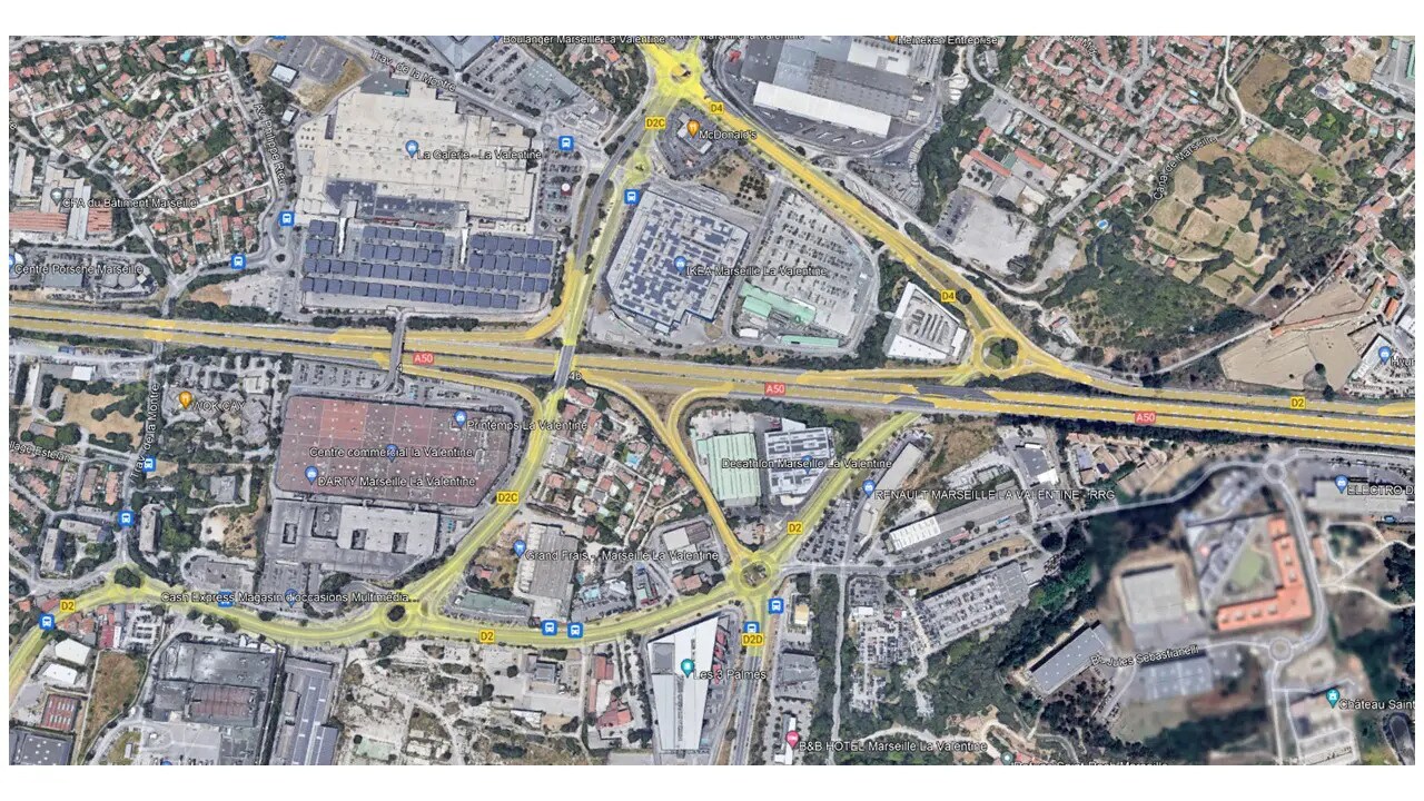 Industriel/Logistique dans Marseille à louer Photo de l’immeuble– Image 1 sur 5