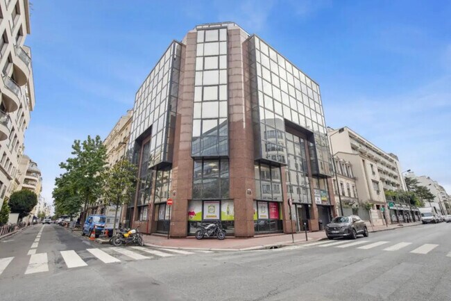 Plus de détails pour 38 Rue De Villiers, Levallois-Perret - Bureau à vendre