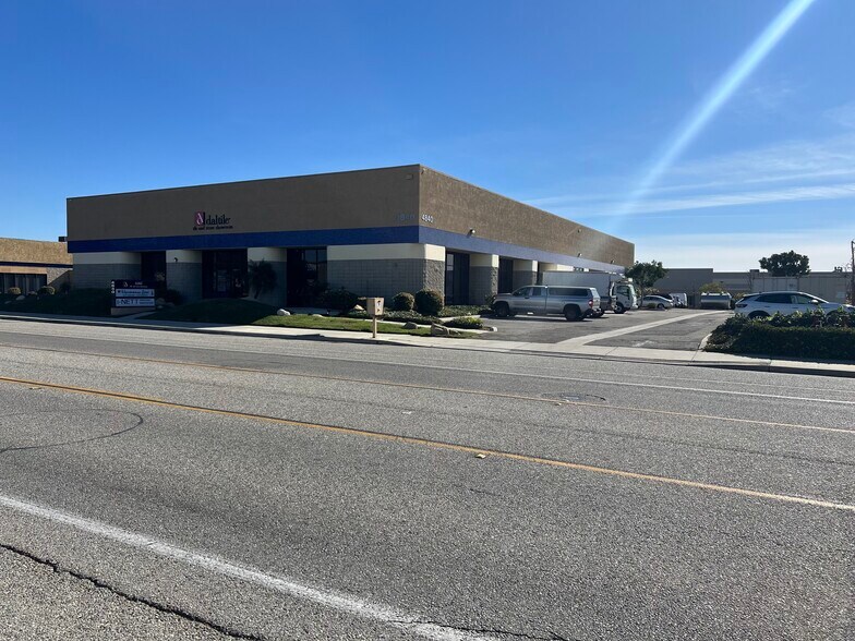 4840 Market St, Ventura, CA à louer - Photo de l’immeuble – Image 1 sur 1