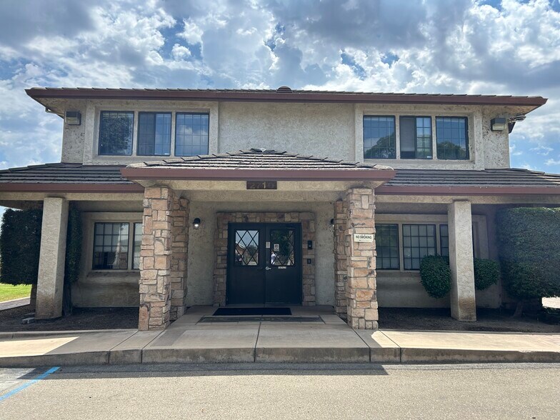 2726 Loomis rd, Stockton, CA à louer - Photo de l’immeuble – Image 2 sur 2