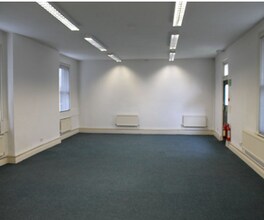 3 Audby Ln, Wetherby à louer Photo intérieure– Image 1 sur 2