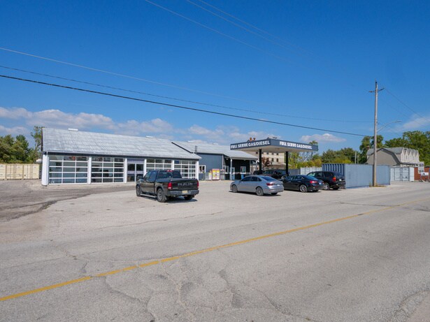 44 Sinasac portefeuille de 2 biens à vendre sur LoopNet.fr Photo de l’immeuble– Image 1 sur 36