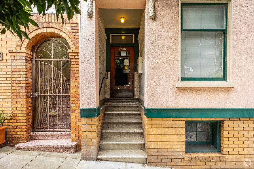 4632 18th St, San Francisco, CA à vendre - Photo de l’immeuble – Image 2 sur 7