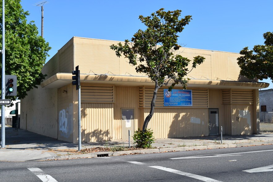 701 H St, Modesto, CA à vendre - Photo de l’immeuble – Image 2 sur 11