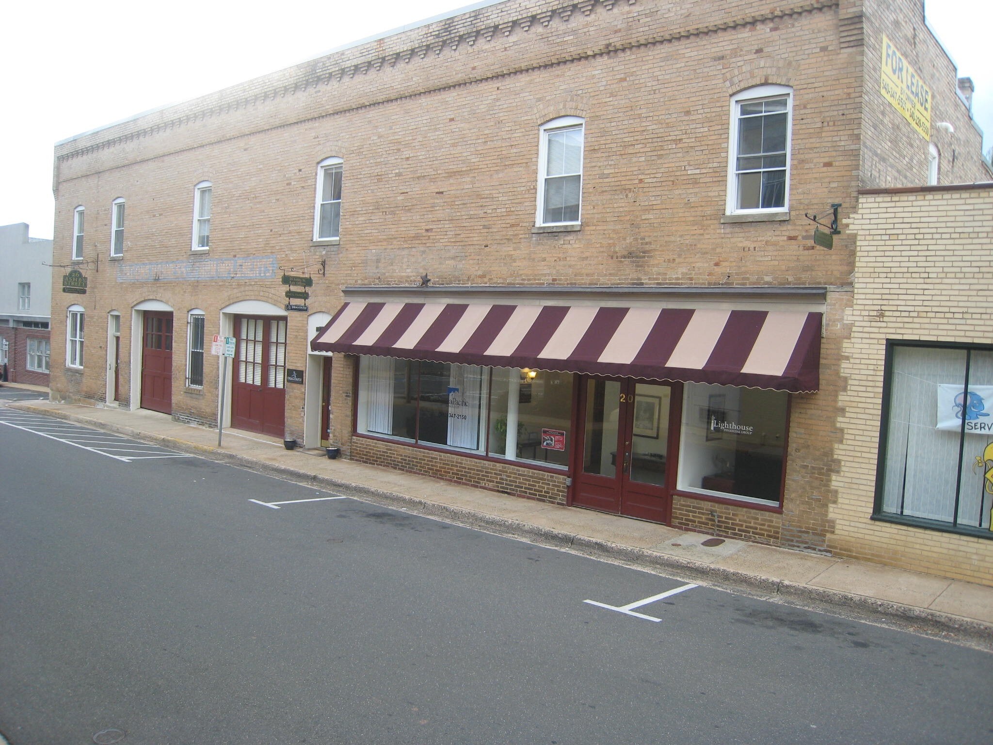 20-26 Ashby St, Warrenton, VA à vendre Photo de l’immeuble– Image 1 sur 1