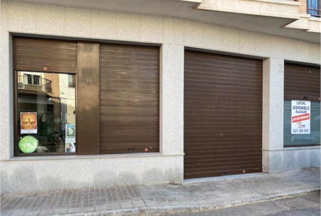Bureaux/Local commercial dans Sonseca, Toledo à louer Photo intérieure– Image 1 sur 17