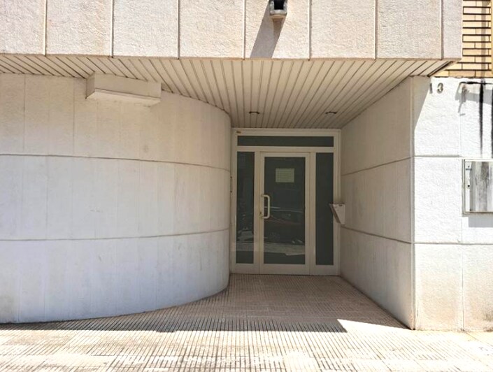 Carrer Sant Esteve Sesrovires, Martorell, BAR 08760 - Lot Puerta 02 - - Photo intérieure - Image 2 of 2