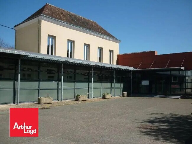 Plus de détails pour Bureau à louer