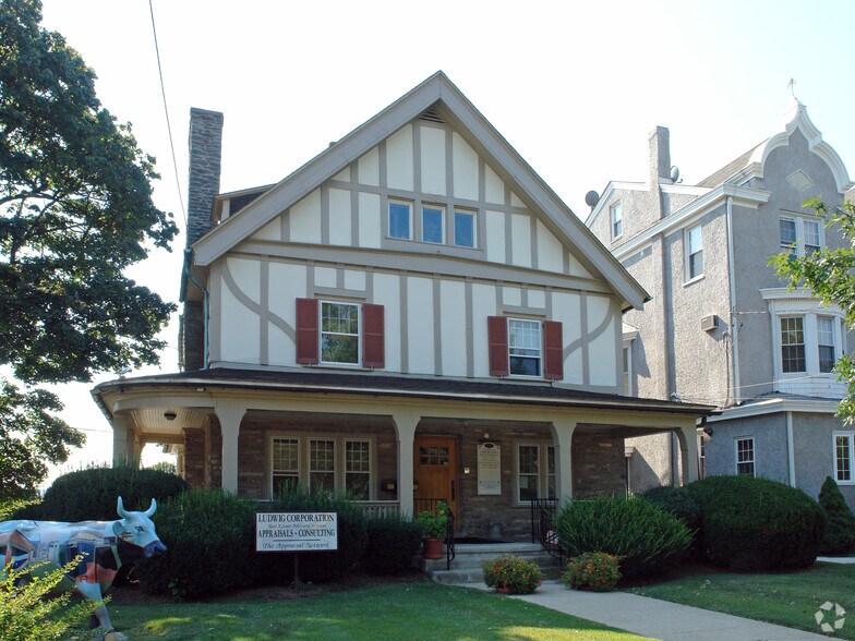 925 Fayette St, Conshohocken, PA à vendre - Photo principale – Image 1 sur 4