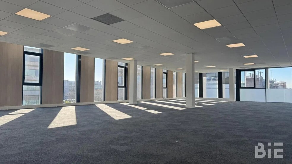 Bureau dans Bordeaux à louer - Photo intérieure – Image 3 sur 8