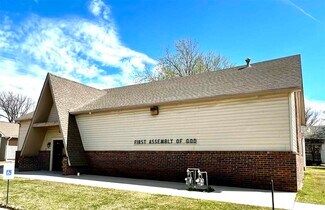 Plus de détails pour 206 N 2nd St, Tonkawa, OK - Spécialisé à vendre
