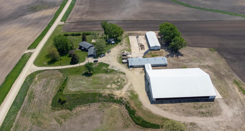 56841 270th Ave, Pine Island, MN à louer - Photo de l’immeuble – Image 3 sur 23