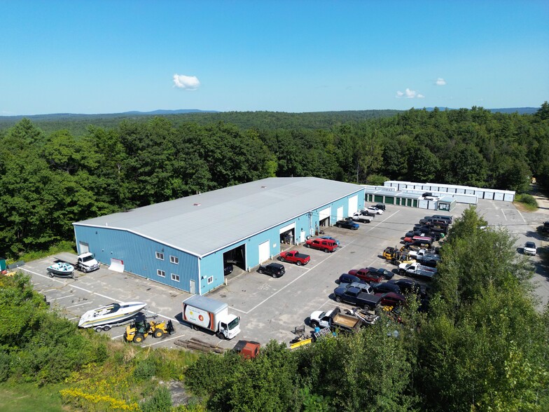 304 Raymond Rd, Candia, NH à vendre - Photo de l’immeuble – Image 1 sur 3