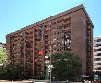Plus de détails pour Calle de la Infanta Mercedes, 92, Madrid - Bureau/Local commercial à louer