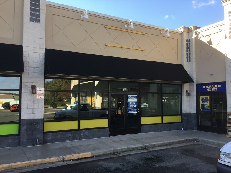 6380 Jefferson Davis Hwy, Spotsylvania, VA à louer - Photo de l’immeuble – Image 3 sur 8