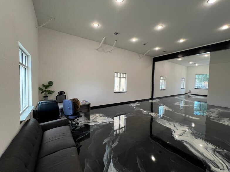 6513 Chase Oaks Blvd, Plano, TX à vendre - Photo de l’immeuble – Image 2 sur 12