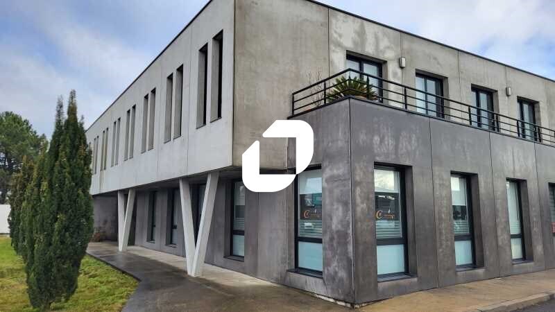 Bureau dans Mérignac à louer - Photo de l’immeuble – Image 1 sur 8