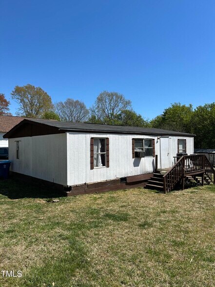 218 37th St SW, Hickory, NC à vendre - Photo de l’immeuble – Image 3 sur 9