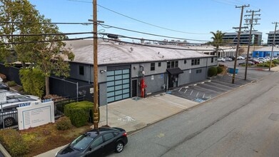 1010 Commercial St, San Carlos, CA à louer Photo intérieure– Image 2 sur 16