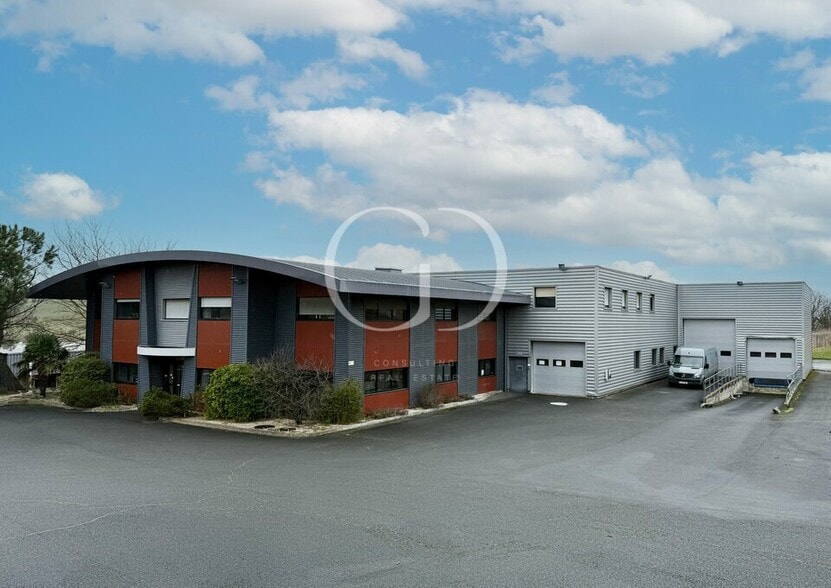 205 Rue De Montepy, Fleurieux-sur-l'Arbresle à louer - Photo de l’immeuble – Image 1 sur 11