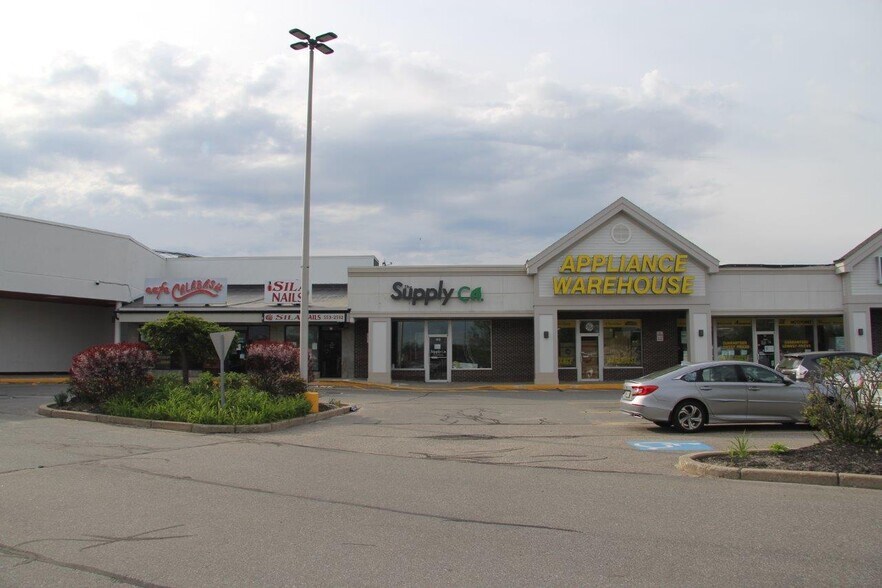 397-443 Western Ave, South Portland, ME à vendre - Photo de l’immeuble – Image 3 sur 5