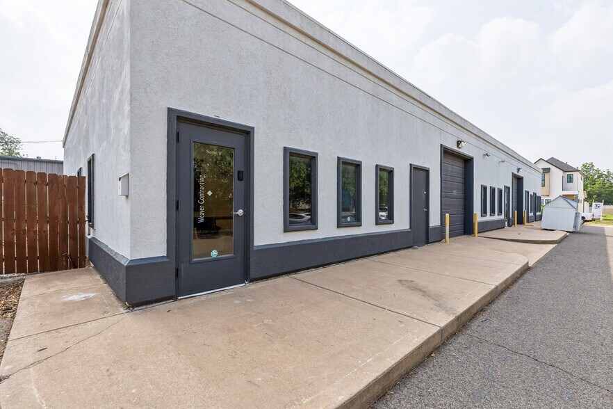 405 W 2nd St, Edmond, OK à louer - Photo de l’immeuble – Image 3 sur 14