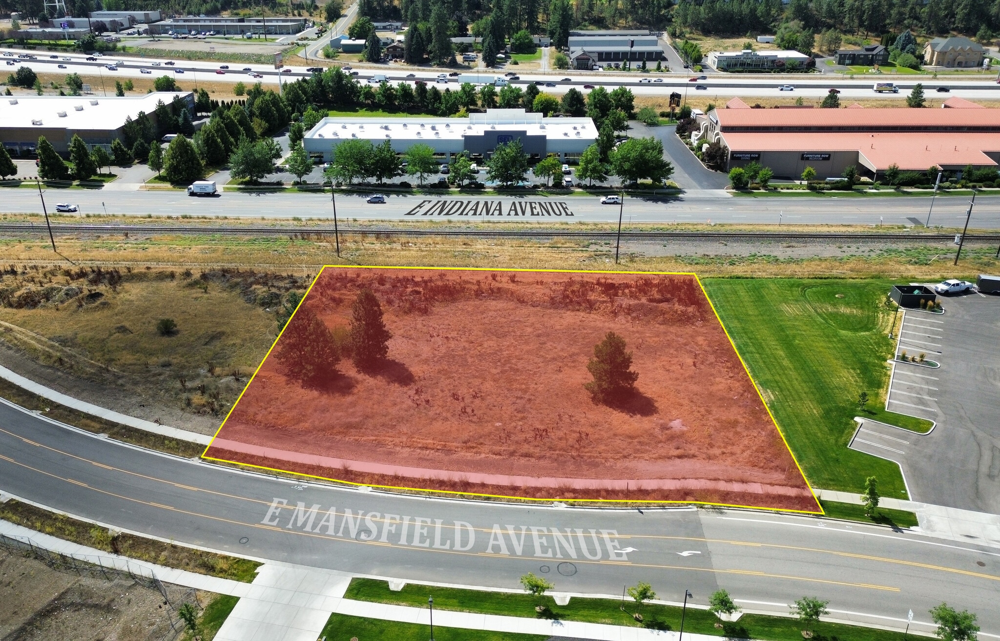 13600 E Mansfield Ave, Spokane Valley, WA à louer Photo principale– Image 1 sur 2