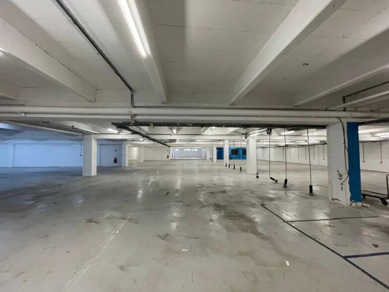 2 Rue Du Commandant Paris, Créteil à louer - Photo de l’immeuble – Image 3 sur 3