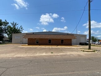 Plus de détails pour 1824 3rd Ave N, Columbus, MS - Local d'activités à louer